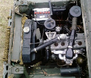 The engine bay, the engine is a nice tidy fit, this engine is painted ford grey which is not the original colour, however as it has a Ford head, I though I would paint it to match the head